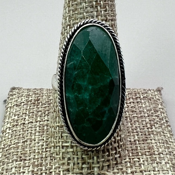 New Enhanced Faceted Green Emerald Silver Overlay Ring Size 9.5 - Picture 2 of 10